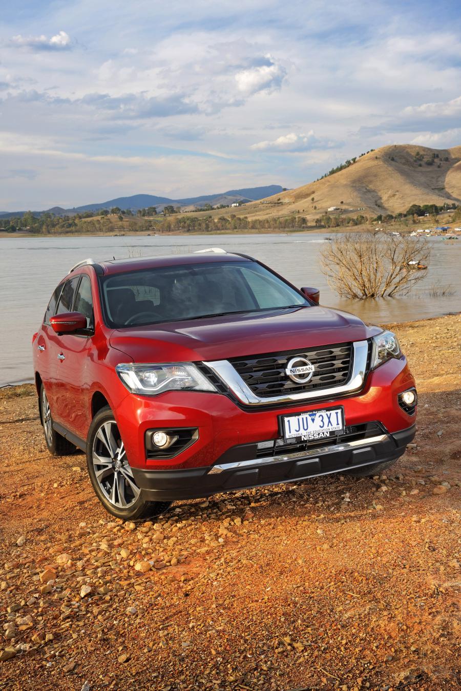  Nissan Pathfinder 2017 года  (AU) (фото 14 из 17)
